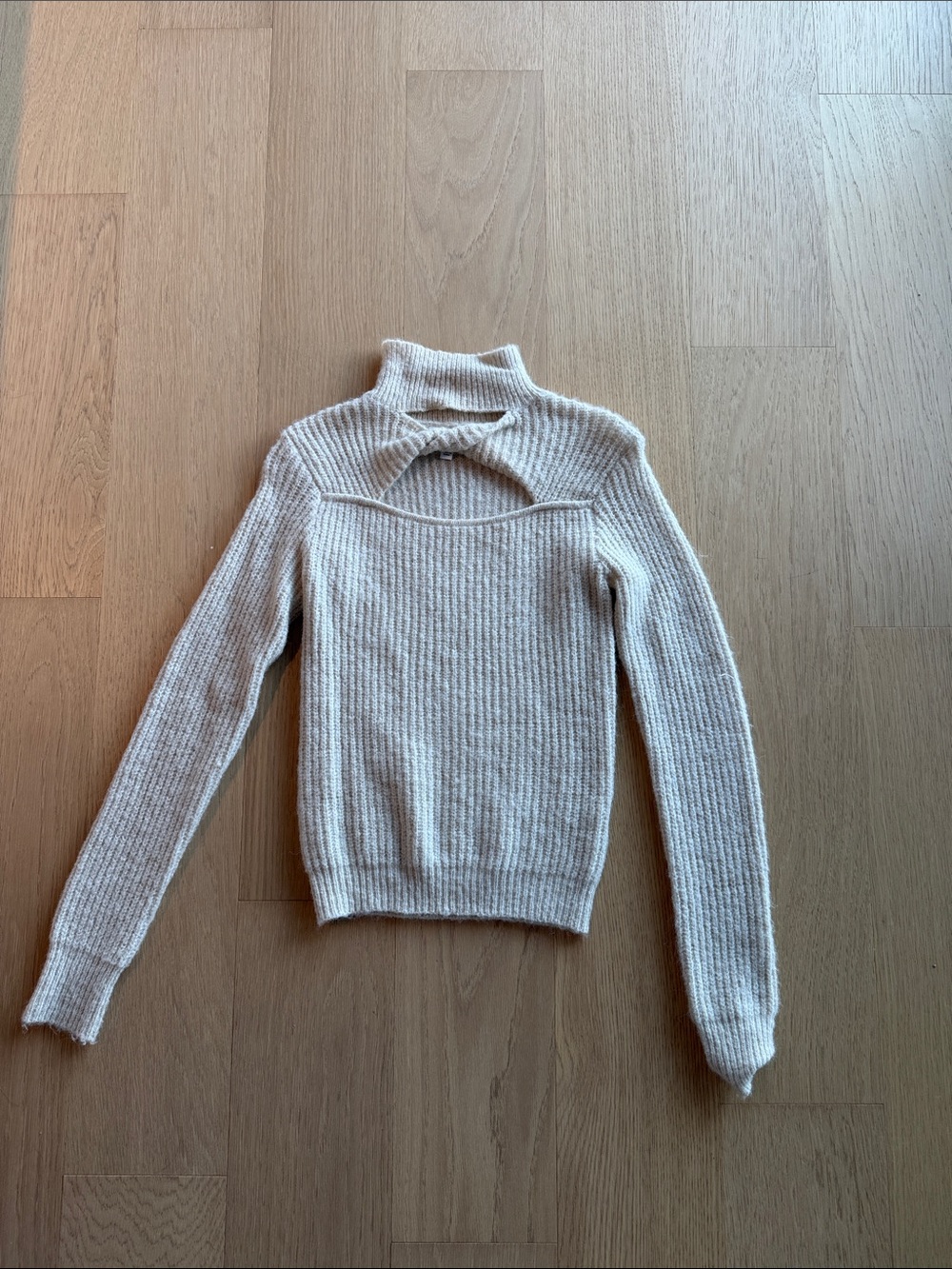 vestique Cream Ribbed Cutout Turtleneck Sweater